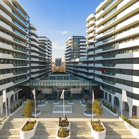 Andreas In Odyssey Pool & Apartamento Năvodari