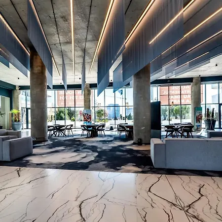 Andreas In Odyssey Pool & Năvodari