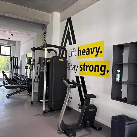 Apartamento Andreas In Odyssey Pool & Năvodari