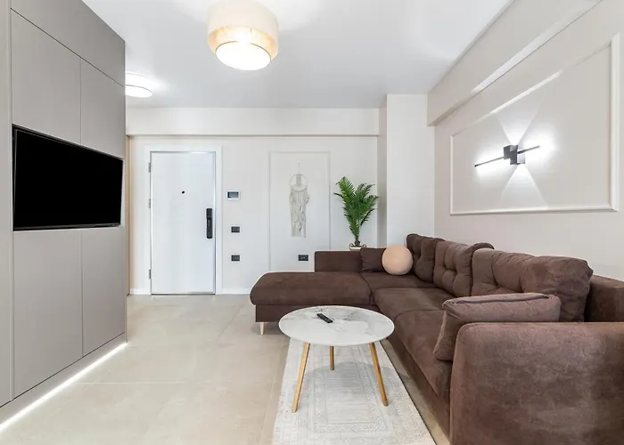 Andreas In Odyssey Pool & Διαμέρισμα Năvodari