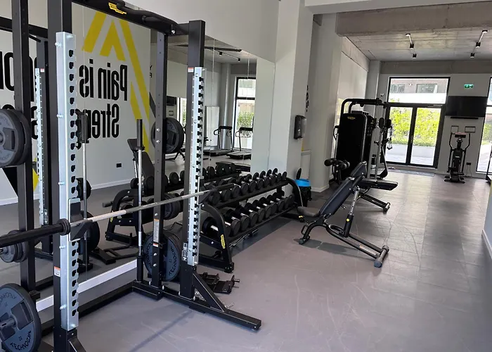 Andreas In Odyssey Pool & Διαμέρισμα Năvodari